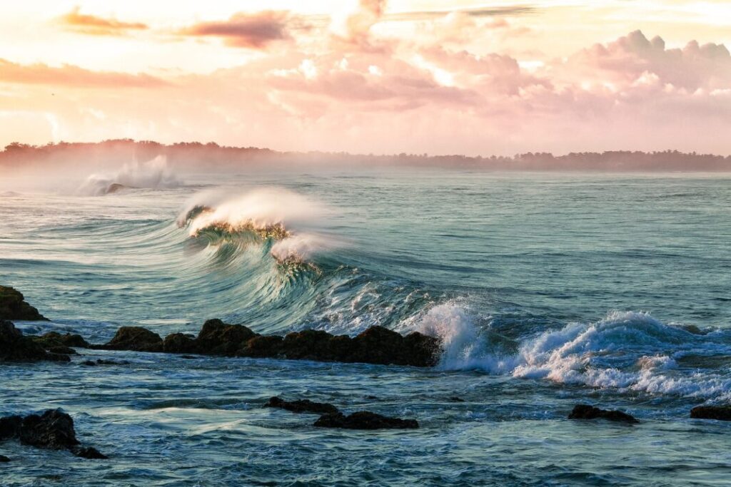 Océano con olas