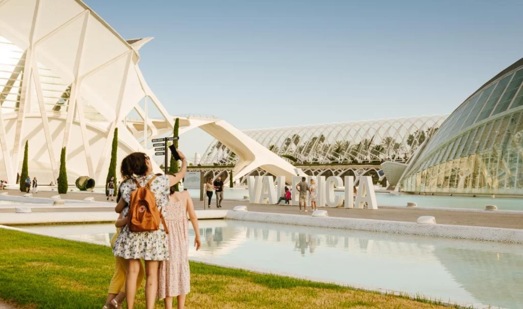Valencia celebra el Día Mundial del Turismo 2025 con planes gratis y descuentos para todos