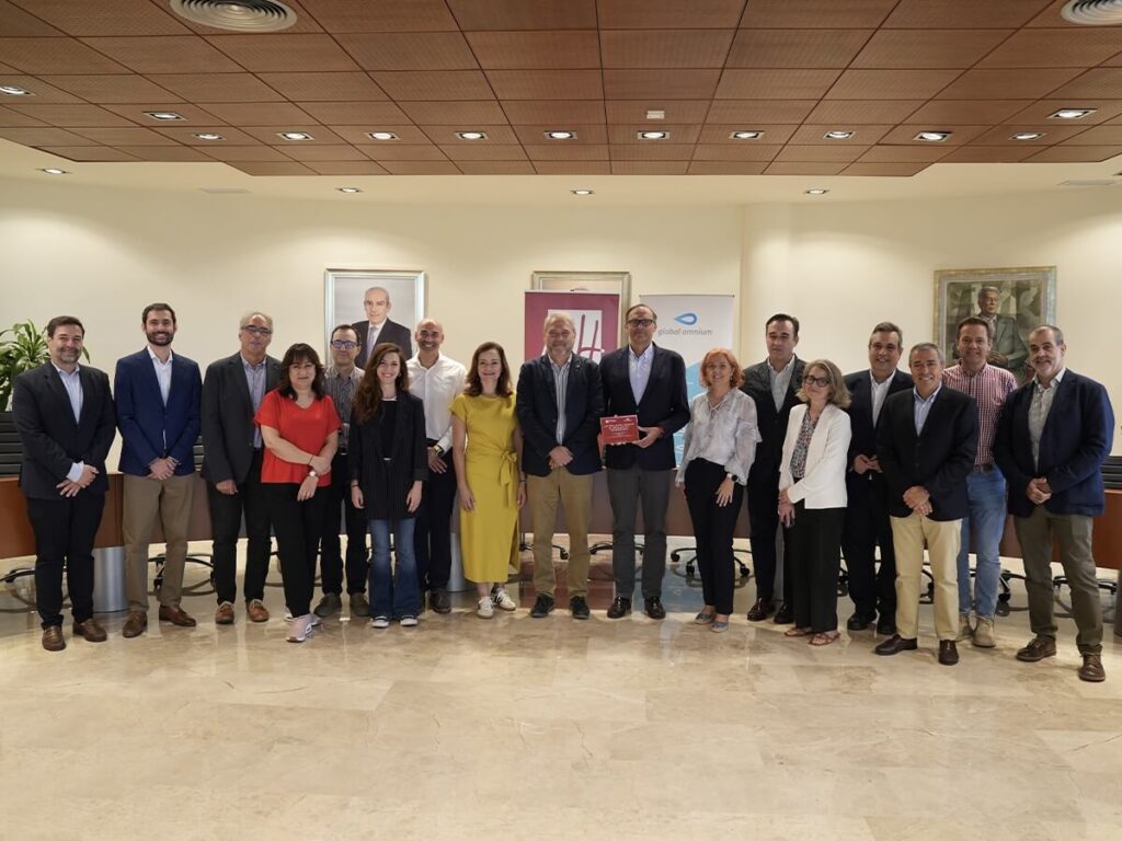 UMH y Global Omnium crean una nueva Cátedra para impulsar soluciones en tratamiento, regeneración, reutilización y gestión eficiente del agua