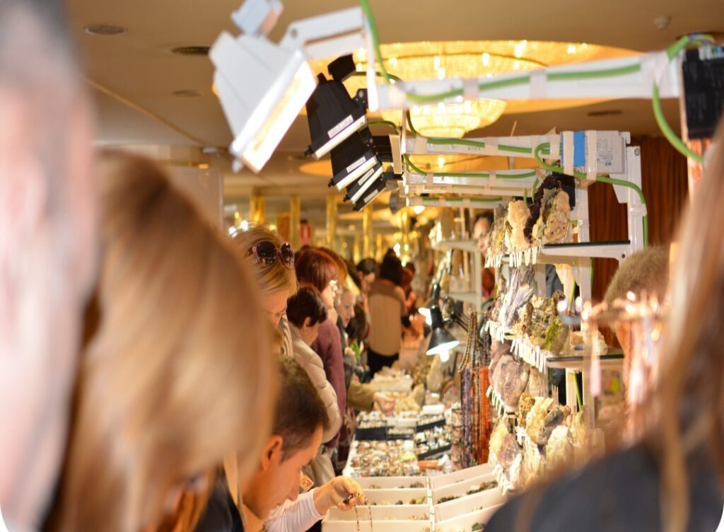MINERVAL 2026 en Valencia, feria de minerales, fósiles, gemas y joyería con entrada gratuita los días 14 y 15 de noviembre.